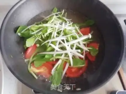 Make The soup of the Western Red Flower step 4