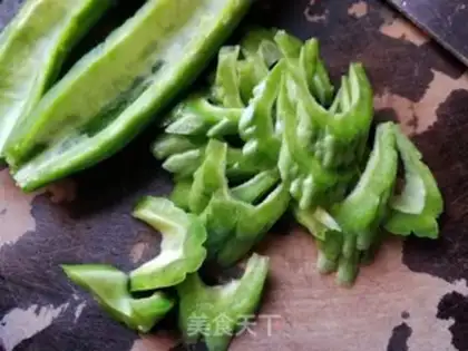 Make Forbidden guacamole step 1