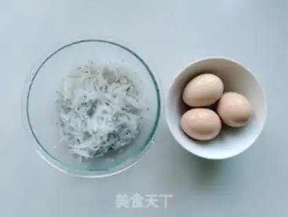 Make Silver fish steamed eggs step 0