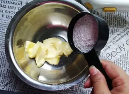 Make Cream chocolate mooncake step 2