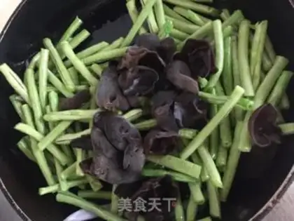 Make Bean horns for black wood step 4