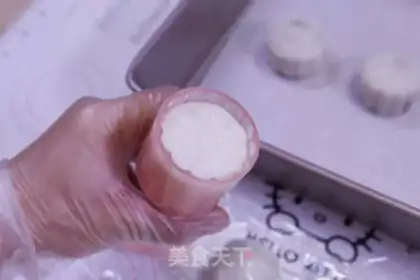 Make Ice mooncake step 7