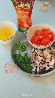 Make Tomato egg rice step 1