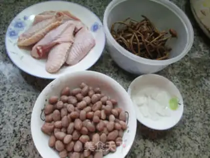 Make The tea, mushrooms, peanuts step 0