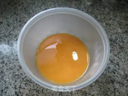 Make Eggs and crabs step 2