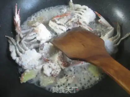 Make Eggs and crabs step 8