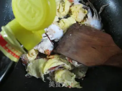 Make Eggs and crabs step 11