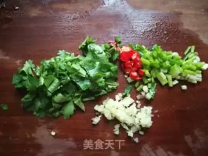 Make Squeeze the eggs step 4
