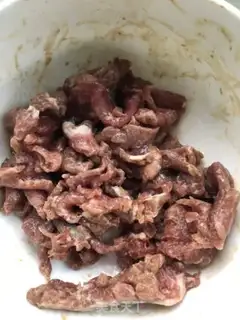 Make Carrot beef step 0