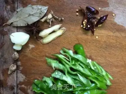 Make Carrot beef step 1