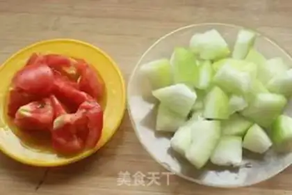 Make Tomatoes step 0