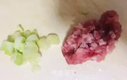 Make Pork fan cabbage step 2