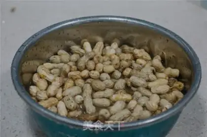 Make Garlic peanuts step 3