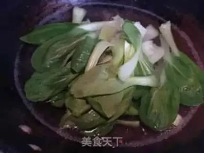 Make Puffy mushroom buns step 1