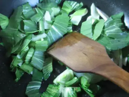 Make The green rice noodles step 3