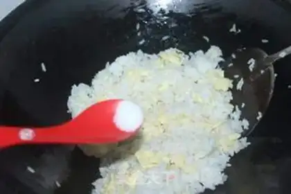 Make Flaming mushroom sauce step 4