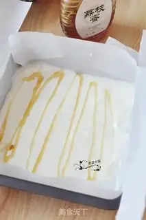 Make Fruit-cream yogurt brick step 2