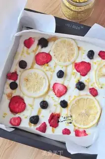 Make Fruit-cream yogurt brick step 5