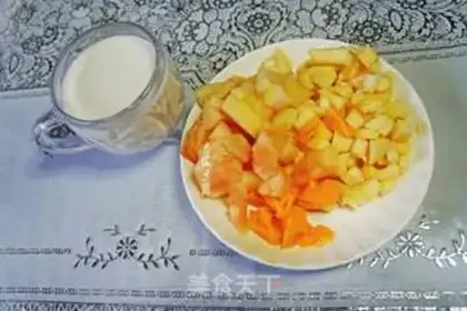 Make Fresh apple juice step 1