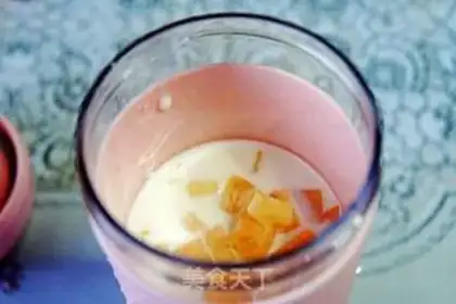Make Fresh apple juice step 3