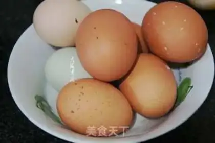 Make Eggs step 0