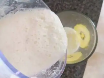 Make Strange fruit shakes step 5