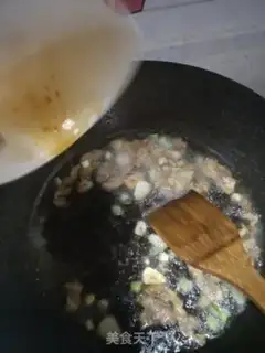 Make Almond mushrooms burning potatoes step 6