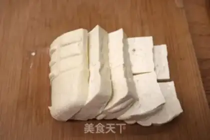 Make Five spics of tea and eggs dry step 2
