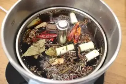 Make Five spics of tea and eggs dry step 6