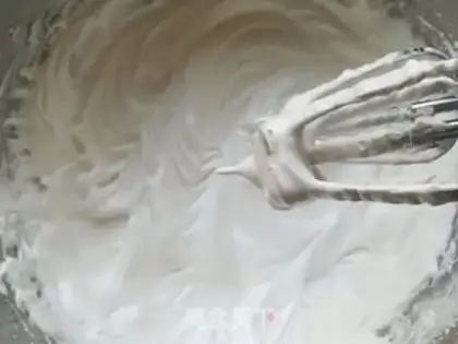 Make Cuckoo-Hoff lemon cake step 1