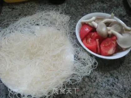 Make Soo-jeong-goo rice noodles step 0