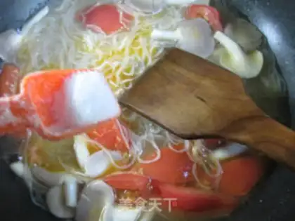 Make Soo-jeong-goo rice noodles step 4