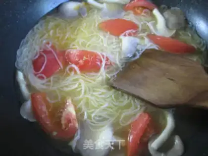 Make Soo-jeong-goo rice noodles step 6