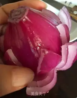 Make Onion Lotus step 4