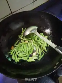 Make Homemade burrito step 3
