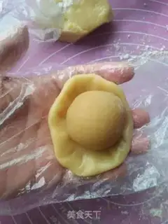 Make Green Bean Mooncake step 8