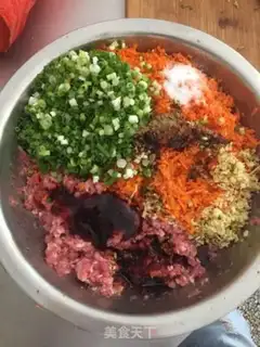 Make Beef carrot buns step 3
