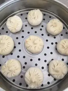 Make Beef carrot buns step 10