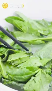 Make Spinach pasta step 2