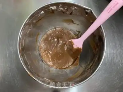 Make Chocolate noodle cake step 6