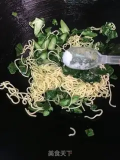 Make Wet beef noodles step 9