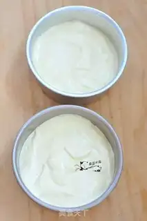 Make Strawberry cream cups step 4