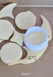 Make Strawberry cream cups step 5