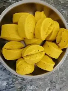 Make Pumpkin buns step 9