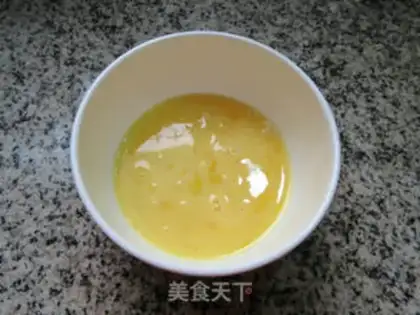 Make Eggs and green rice noodles step 2