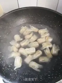 Make Sour soup step 1