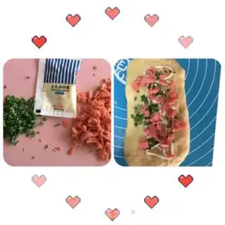 Make Chinese ham and sausage cheese bread step 1