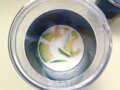 Make Quinoa butter shake step 6