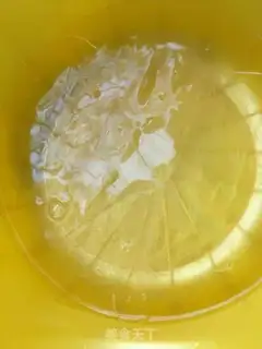 Make Shrimp with garlic powder fan step 1