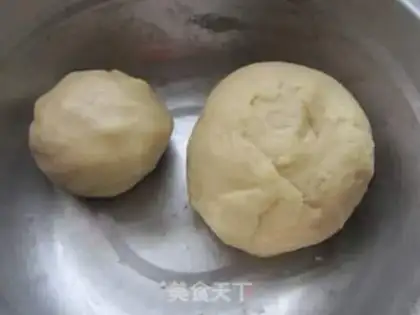 Make Lotus souffle step 0